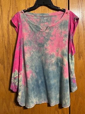 L.L. Bean Pink and Blue Tie-Dye Cap Sleeve Tee